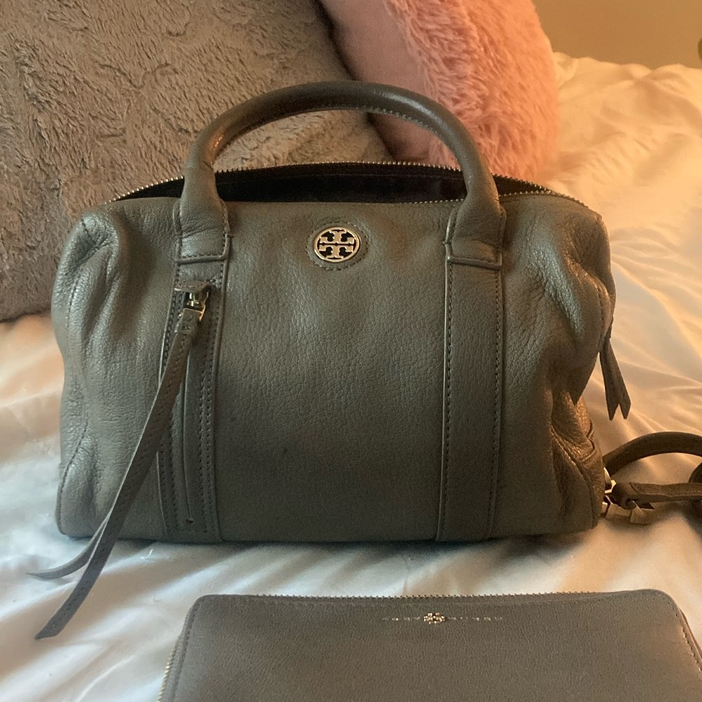 Tory Burch Purse & Matching Wallet Set